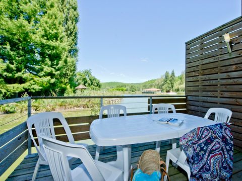 MOBILHOME 4 personnes - G/25_COTTAGE 4 PERS. DUPLEX PARC (F)