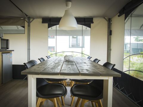 TENTE 6 personnes - Villa sous tente