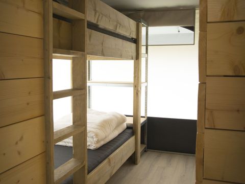 TENTE 6 personnes - Villa sous tente