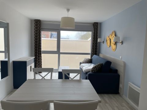 STUDIO 2 personnes - G/330_STUDIO 2 PERS.