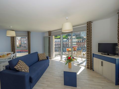 APPARTEMENT 6 personnes - G/330_3 PIECES 6 PERS.