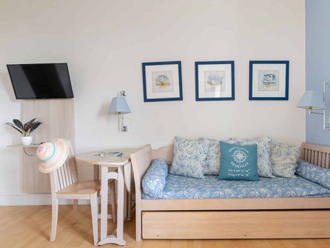 STUDIO 2 personnes - G/292_STUDIO 2 PERSONNES CÔTÉ JARDIN