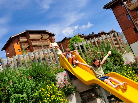 Résidence Goélia Les 4 Vallées - Camping Savoie - Image N°2