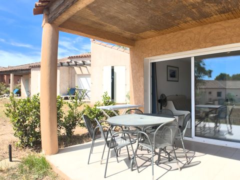 VILLA 6 personnes - G/23_VILLA 3 PIECES 6 PERS.