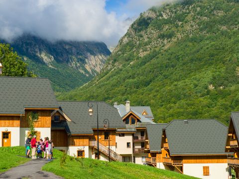 Résidence Goélia Les Chalets De Belledonne - Camping Savoie - Image N°16
