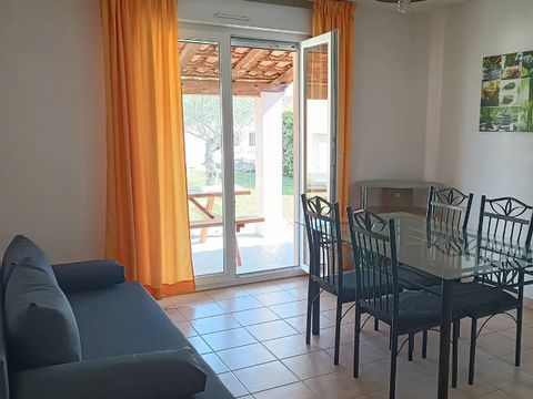 GÎTE 6 personnes - 50m² - 2 chambres avec jardin