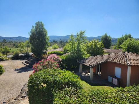 GÎTE 6 personnes - 50m² - 2 chambres avec jardin