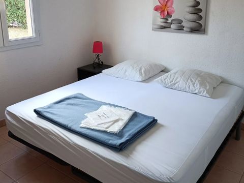 GÎTE 6 personnes - 50m² - 2 chambres avec jardin