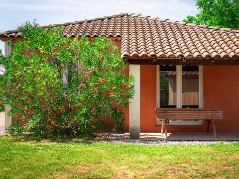 GÎTE 6 personnes - 50m² - 2 chambres avec jardin