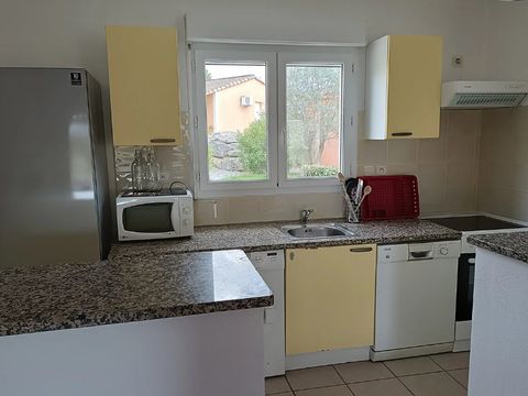 GÎTE 16 personnes - 100m² - 4 chambres avec jardin