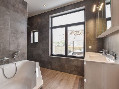 APPARTEMENT 8 personnes - Yerseke - Généreux au centre ville