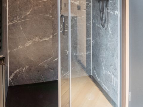 HÉBERGEMENT INSOLITE 3 personnes - Valeur - Luxe 2