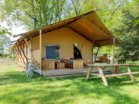 TENTE TOILE ET BOIS 4 personnes - Nordic Safari Lodge Fjäll
