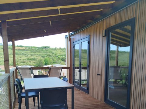 Mobilhome 4 personnes - Mobil home Premium - 2 chambres - terrasse semi-couverte