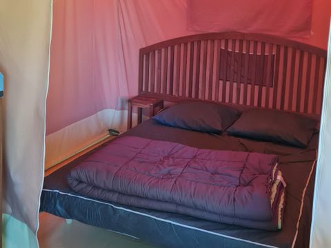 TENTE 4 personnes - Tente équipée - 2 chambres