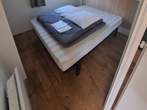 MOBILHOME 4 personnes - 2 chambres - terrasse couverte -  Confort