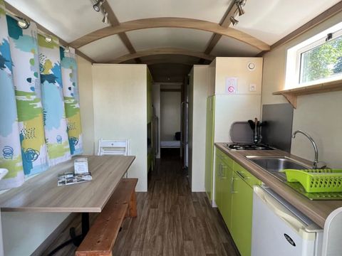 HÉBERGEMENT INSOLITE 4 personnes - Roulotte cosy 4 places