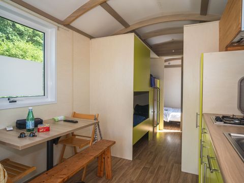 Hébergement 4 personnes - Roulotte cosy 4 places