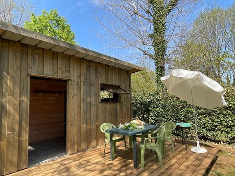 HÉBERGEMENT INSOLITE 4 personnes - Les Cabanes de Lison