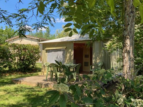 BUNGALOW TOILÉ 5 personnes - Bungalow toilé 20m² 2 chambres - Arrivée le Dimanche en Juillet et Août