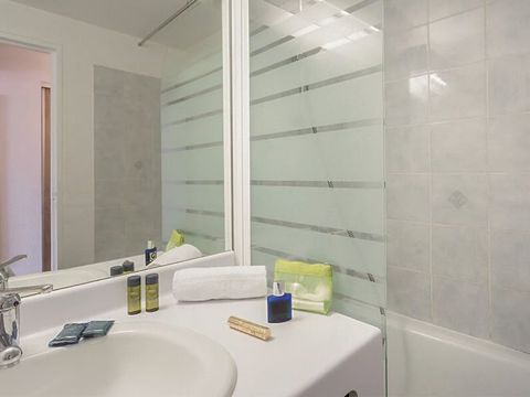 CHAMBRE 3 personnes - 3 pers. avec balcon