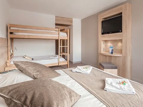 CHAMBRE 4 personnes - Chambre pour 4 pers.