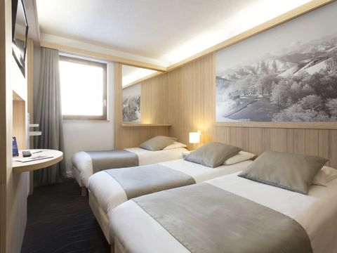 CHAMBRE 3 personnes