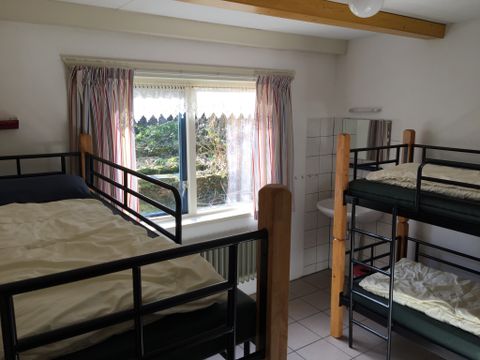 MAISON 34 personnes - Hébergement pour groupes