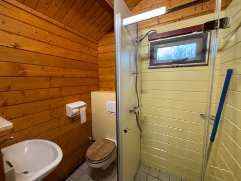 CHALET 4 personnes - Cabane en rondins « Comfort »