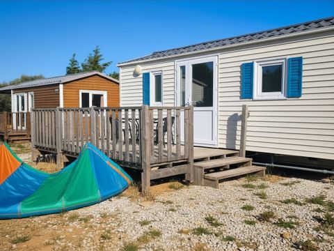 MOBILHOME 4 personnes - 4 couchages avec grande terrasse (avec clim)