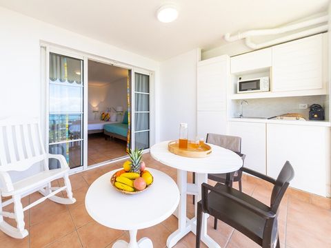 STUDIO 3 personnes - 3 personnes - Terrasse - Vue - Quartier premium - Climatisé
