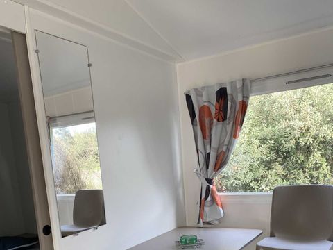 Mobilhome 5 personnes - SENCILO S 25m² / 2 chambres - terrasse couverte