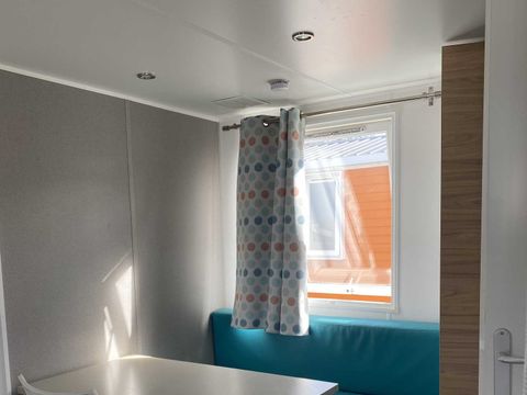 Mobilhome 4 personnes - COTE OUEST S 29m² / 2 chambres - terrasse couverte
