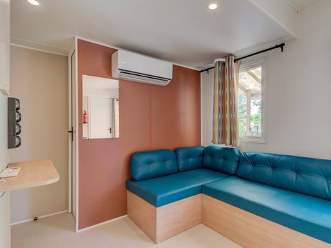BUNGALOW 6 personnes - Mobil-home | Comfort | 3 Ch. | 6 Pers. | Terrasse surélevée | Clim.