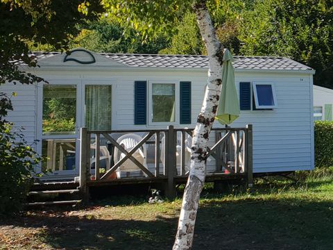 MOBILHOME 8 personnes - Mobil home Confort 31m² / 3 chambres + TV + Terrasse non couverte 6/8 pers