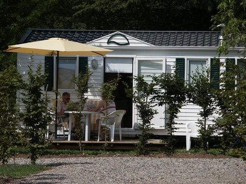 MOBILHOME 6 personnes - Mobil home Standard 27m² / 2 chambres + TV + Terrasse non couverte 4/6 pers