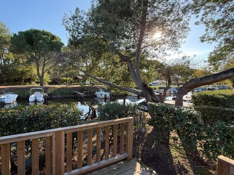 MOBILHOME 8 personnes - Tribu CONFORT Climatisé - Bord Canal