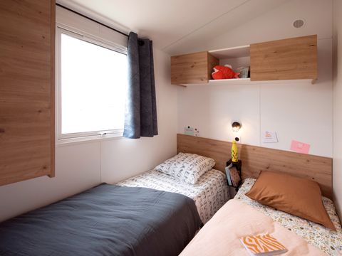MOBILHOME 8 personnes - Tribu CONFORT climatisé - Bord Canal