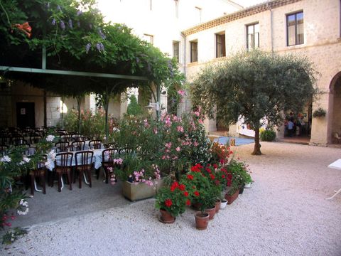 Résidence de Vacances Le Cloître des Dominicains - Camping Drome - Image N°2