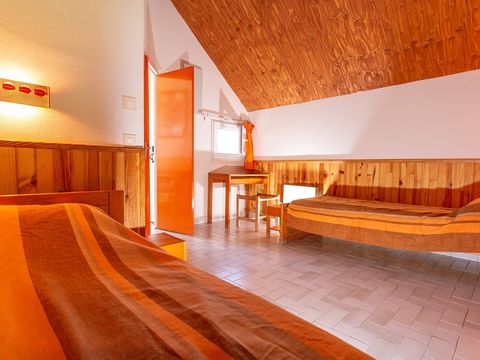 GÎTE 5 personnes - sur 2 étages