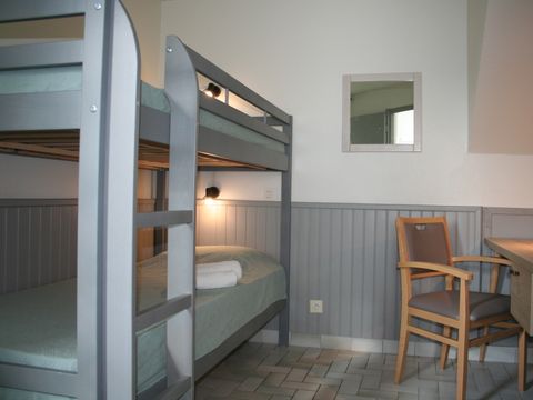 GÎTE 10 personnes - 4 chambres