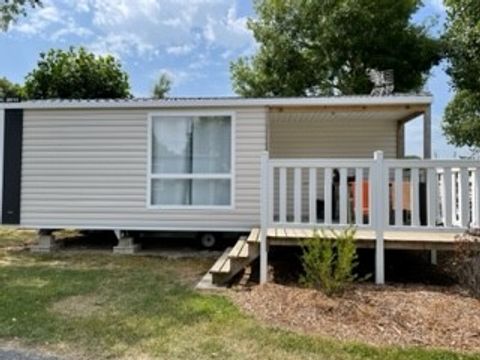 MOBILHOME 4 personnes -  SAM - LOISIRS CONFORT 2ch/ 4p - 20m² - Terrasse Intégrée