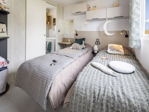 MOBILHOME 4 personnes - SAM - SUNELIA PRESTIGE 2ch/ 4p - 34m² - Terrasse couverte