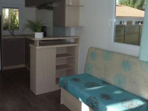 MOBILHOME 5 personnes - GRAND CONFORT  (2 chambres et terrasse)