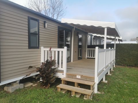 Mobilhome 4 personnes - Dimanche - COTTAGE - CONFORT - 2 chambres - 30m² - Terrasse couverte