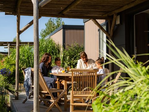 MOBILHOME 6 personnes - SAM - SUNELIA LUXE TAOS SPA 3ch/ 6p - 40m² - Terrasse exotique