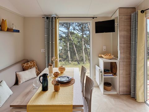 MOBILHOME 4 personnes - DIM - LOISIRS CONFORT 2ch/ 4p - 20m² - Terrasse Intégrée