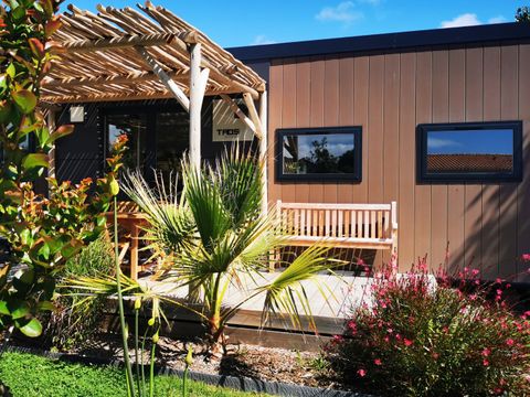 MOBILHOME 5 personnes - DIM - SUNELIA LUXE TAOS SPA 2ch/ 5p - 40m² - Pergola Exotique