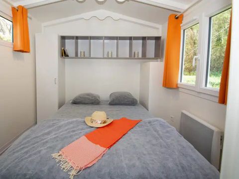 HÉBERGEMENT INSOLITE 2 personnes - Insolite Premium Roulotte Arizona 1 chambre 2 personnes 17m² 2 pers