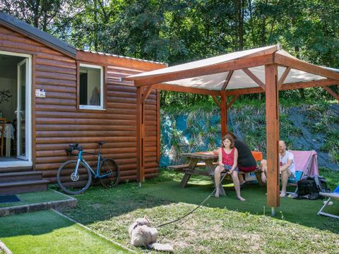 Flower camping À La Rencontre du Soleil  - Camping Isère - Image N°13